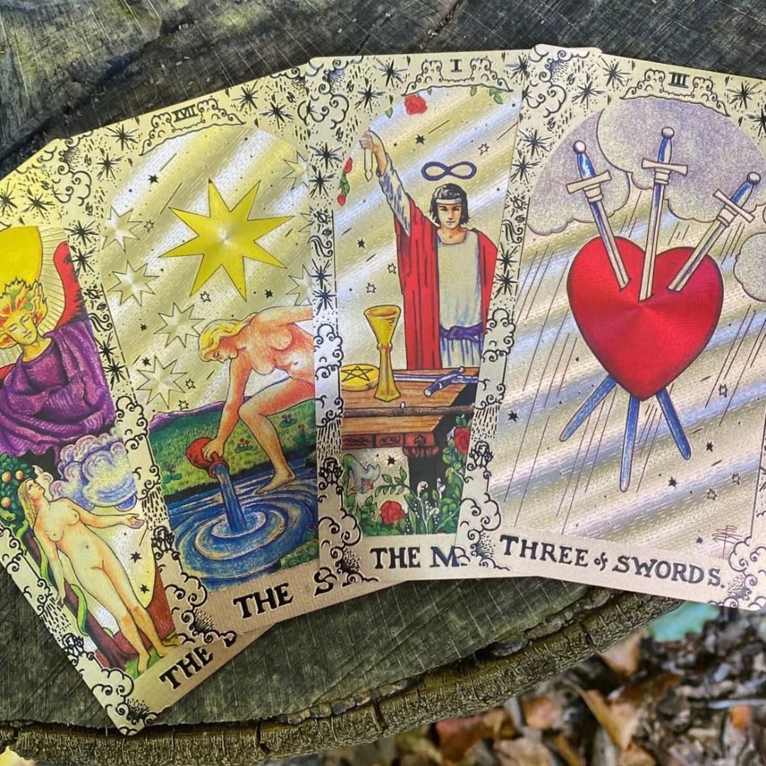 Tarot jako codzienna inspiracja w duchu slow life