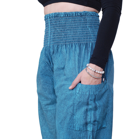 Spodnie z kieszeniami