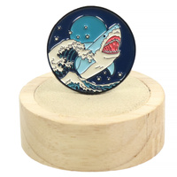 Przypinka metalowa - Wielka fala w Kanagawie