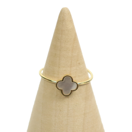 Pierścionek koniczynka