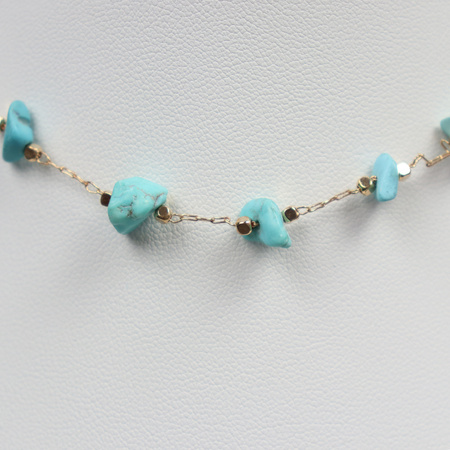 Naszyjnik z kamyczkami