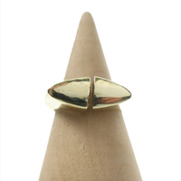 Pierścionek indyjski z motywem przerwy