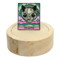 Przypinka metalowa - Kot w obrazie