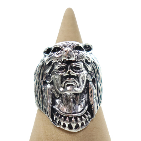 Pierścionek indyjski z motywem indiańskiego wodza 