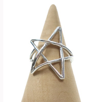 Pierścionek indyjski z motywem gwiazdy pięcioramiennej