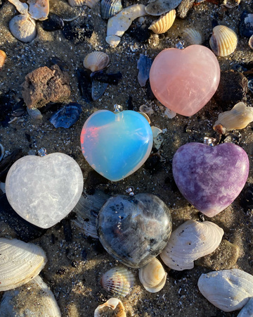 Zawieszka kamienna serce