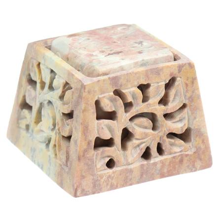 Kadzielniczka z kamienia mydlanego