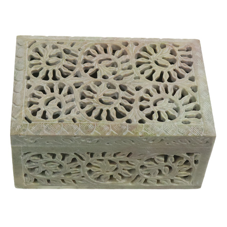 Szkatułka z kamienia mydlanego