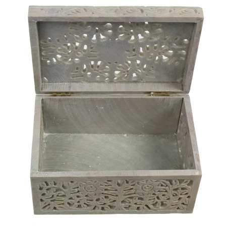 Szkatułka z kamienia mydlanego