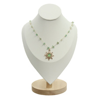 Naszyjnik kamienny ze słońcem