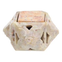 Kadzielniczka z kamienia mydlanego