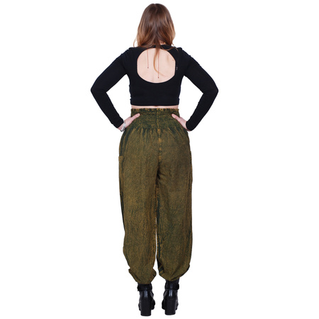 Spodnie z kieszeniami