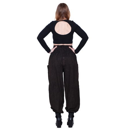 Spodnie z kieszeniami