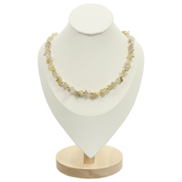 Naszyjnik kamienny ze złotym zdobieniem