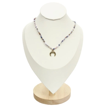 Koraliki kamienne ze złotą zawieszką